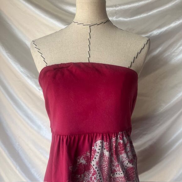 Torrid Vintage Grunge Bedazzled Cross top - Picture 5 of 8